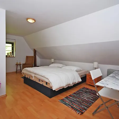 Holiday home Mezileci